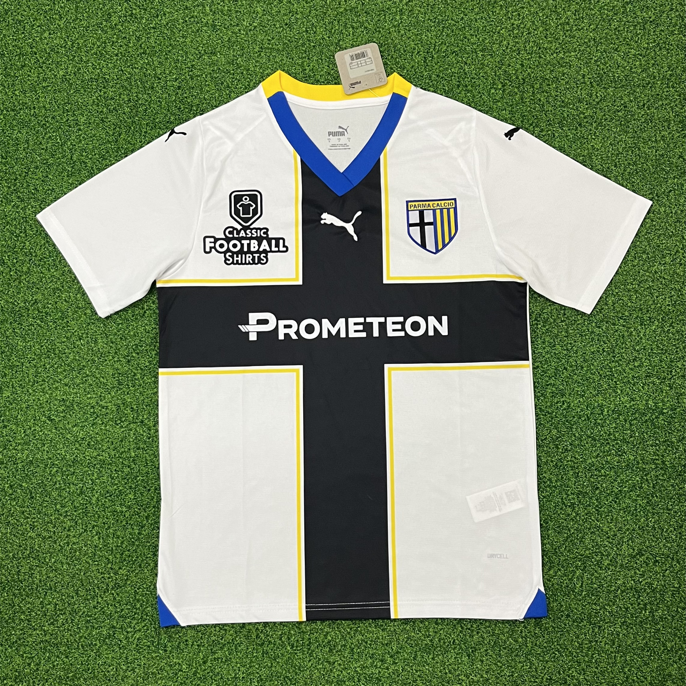 Parma 23-24 Home Stadium Jersey - Fans Version